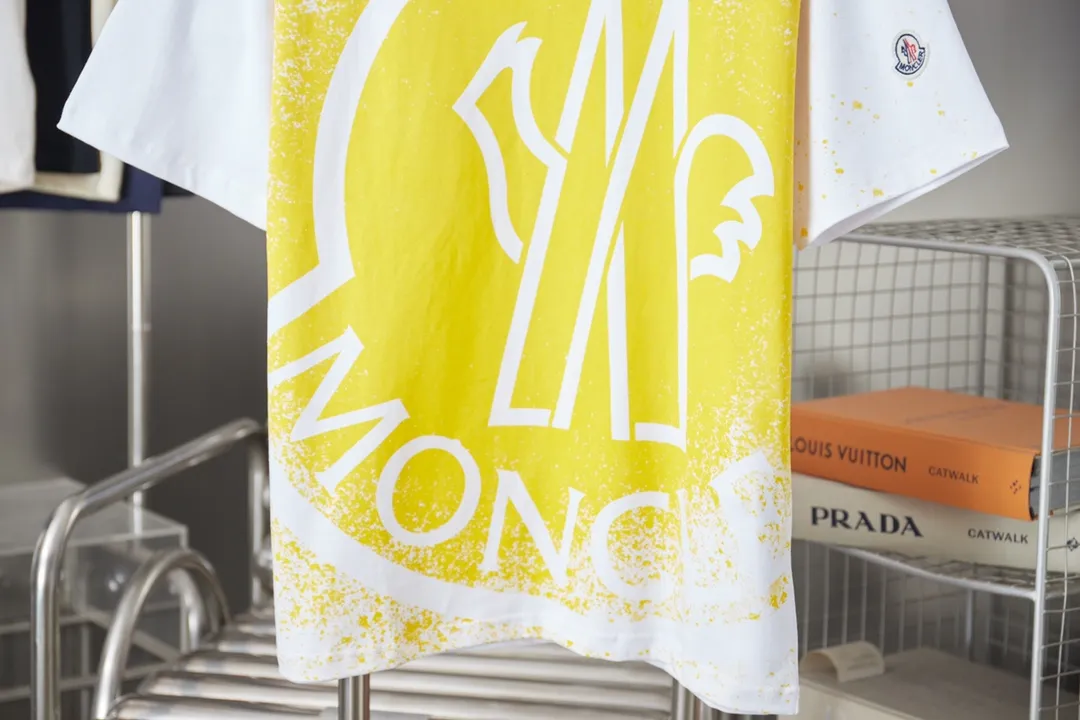 MO*CLER 26SS New Arrival logo · 320 100% · 32 1X 1 · logo . · · ：Black/ / /Gray Size：S/M/L/XL